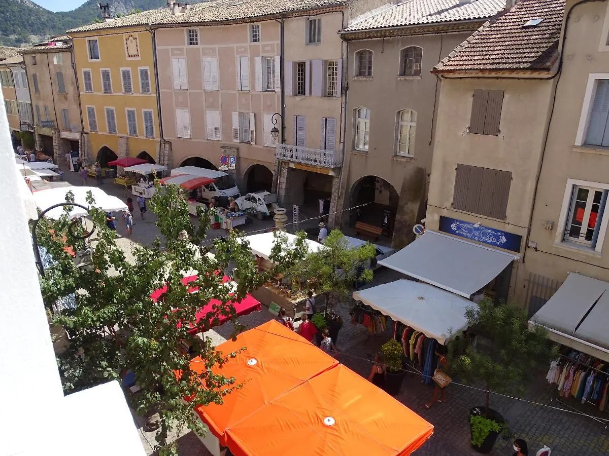 Appartement Spacieux 6 Personnes Tres Lumineux Buis-les-Baronnies 0*,