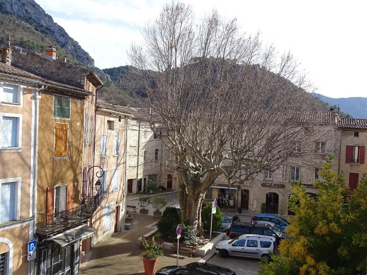 Appartement Spacieux 6 Personnes Tres Lumineux Buis-les-Baronnies Apartment